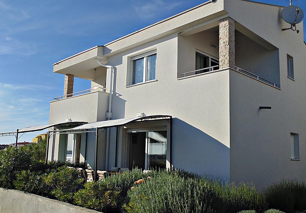 רטינה House Natali 70M From The Beach - Free Ev Top Up מראה חיצוני תמונה