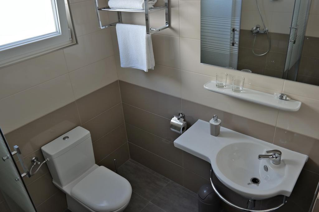 רטינה House Natali 70M From The Beach - Free Ev Top Up מראה חיצוני תמונה