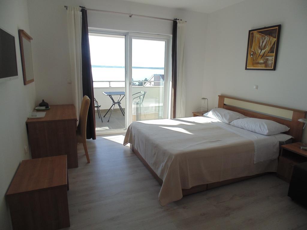 רטינה House Natali 70M From The Beach - Free Ev Top Up מראה חיצוני תמונה