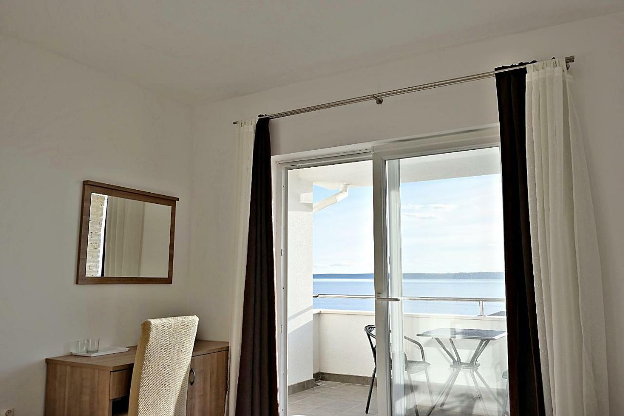רטינה House Natali 70M From The Beach - Free Ev Top Up מראה חיצוני תמונה