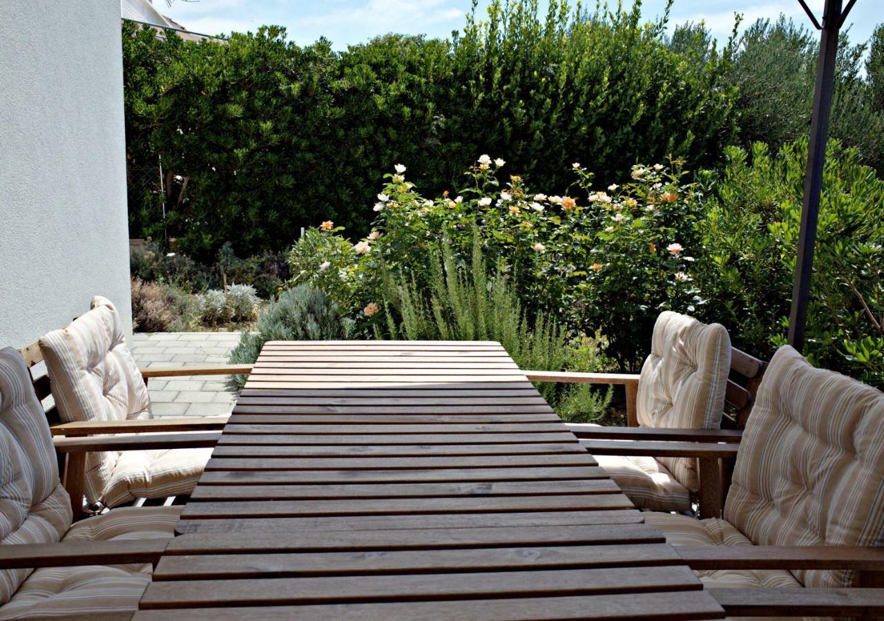 רטינה House Natali 70M From The Beach - Free Ev Top Up מראה חיצוני תמונה